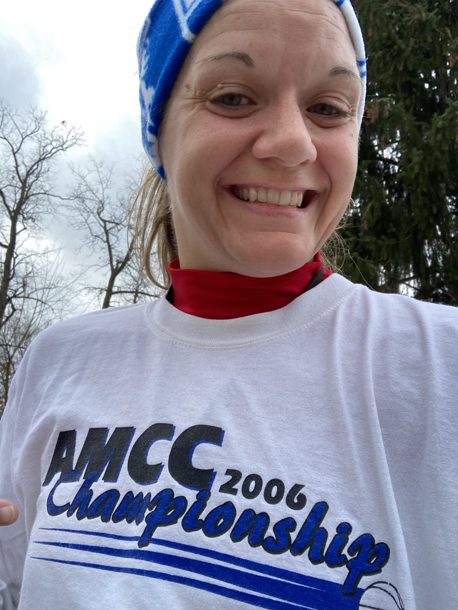 JGulden22's tweet photo. Today’s run brought to you by the throw back 🏀 days #fsubobcat #nottall #buttenacious https://t.co/7IJMRVk7QR