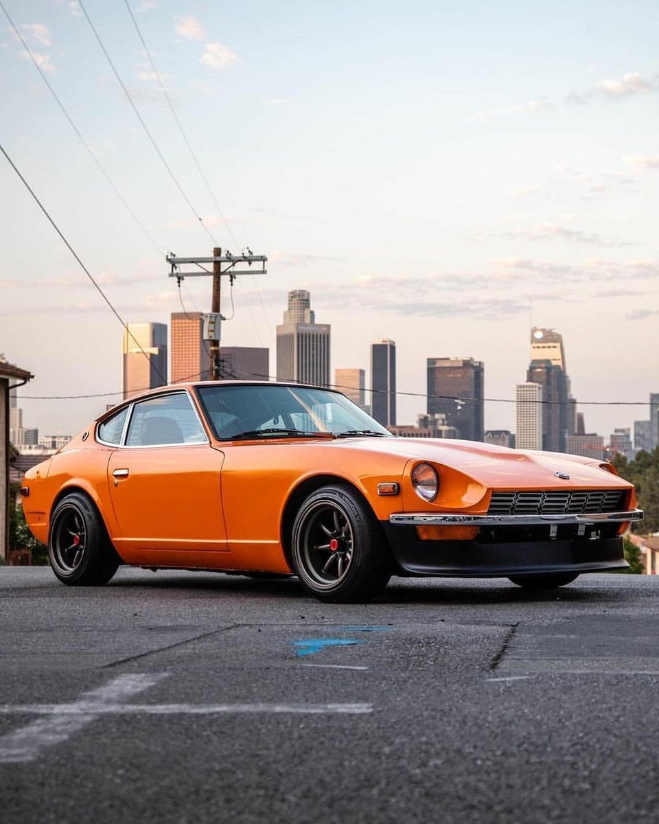 DNA_Motoring's tweet photo. Timeless 😎
#nissan #datsun #nissanz #240z #datsun240z #fairladyz 
https://t.co/YoYvGIihmQ https://t.co/XvPDgyi4AN