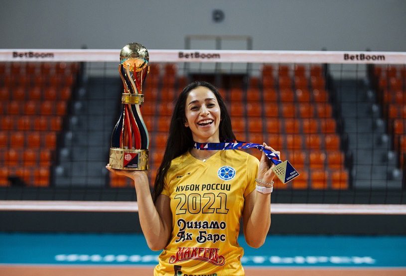samybricio's tweet photo. Finishing 2021 as champs 🏆 @vcdinamoakbars https://t.co/ar6GW5tgyI