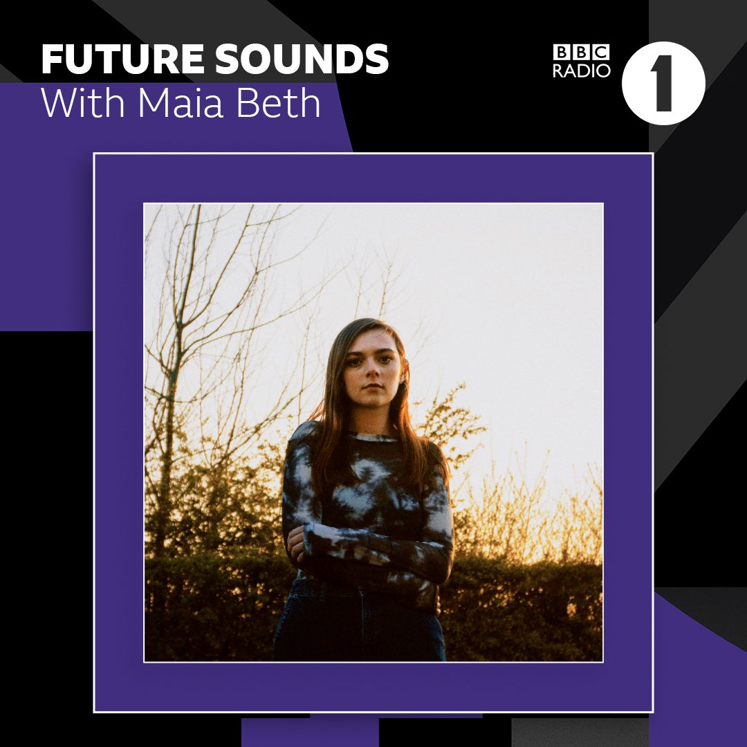 TONIGHT!! I’m getting played on <a href="/BBCR1/">BBC Radio 1</a> Future Sounds 😭😭 I love this show so much, kinda crazy Second Sun will be featured. Thank you SO much Maia Beth!! 💫

Listen live: bbc.co.uk/programmes/m00…