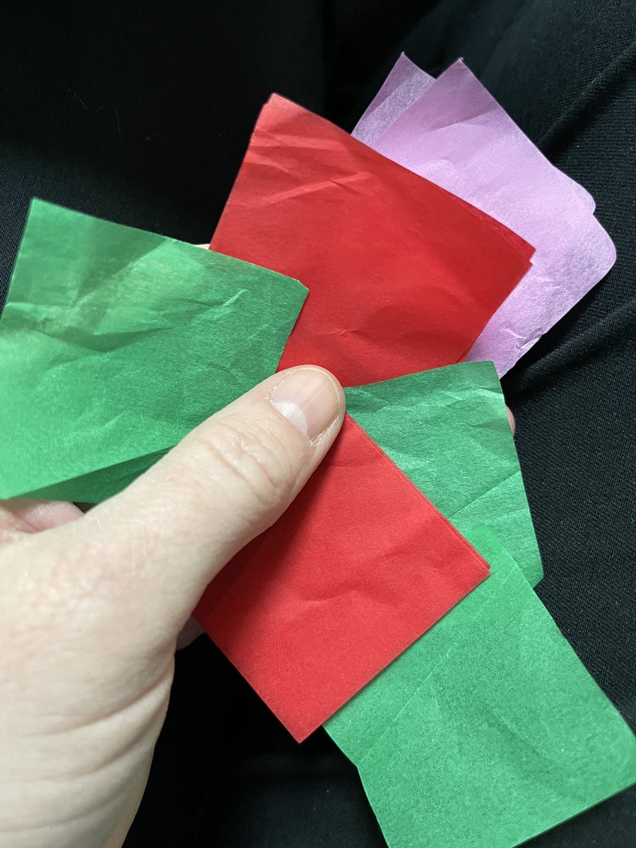 hhaerrwork's tweet photo. Job “hazard” when covering fun news @1010WINS . Some of the confetti from the #confettitest at @TimesSquareNYC ended up in my purse. #NewYear2022 https://t.co/bHy2hhk9jV