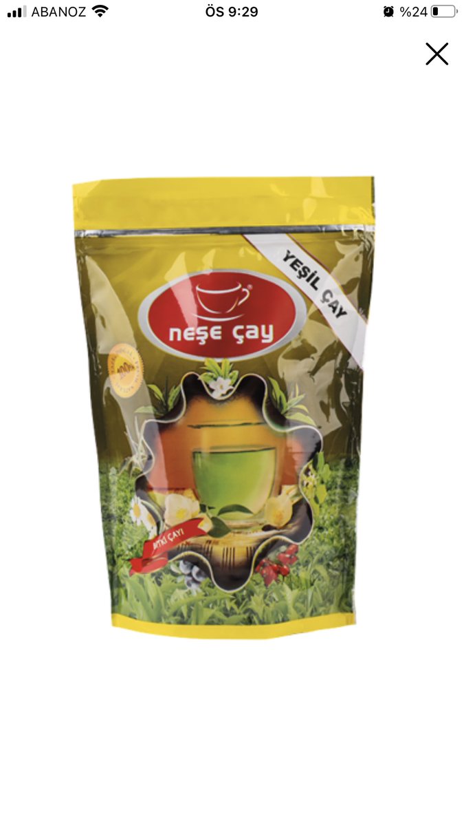 Kıvrımlı Yeşil Çay; Seçilmiş çay yapraklarından özenle toplanan çayların yeşil çay ın yapımına uygun en uç kısım filiz noktalarından elde edilen çaylardan hiçbir zirai ilaç içermeyen tamamen doğal olan ve kendine has üretim aşamasından geçerek üretilen doğal yeşil çay ürünümüzdür