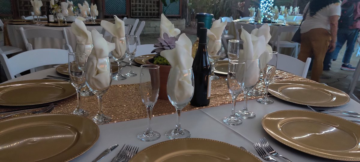 Book your next event with JMDC. Birthday parties, corporate events, weddings, and quinceañeras, to name a few. Contact us at this link bit.ly/JMDCbookyourev… to see if your special date is available for 2022!