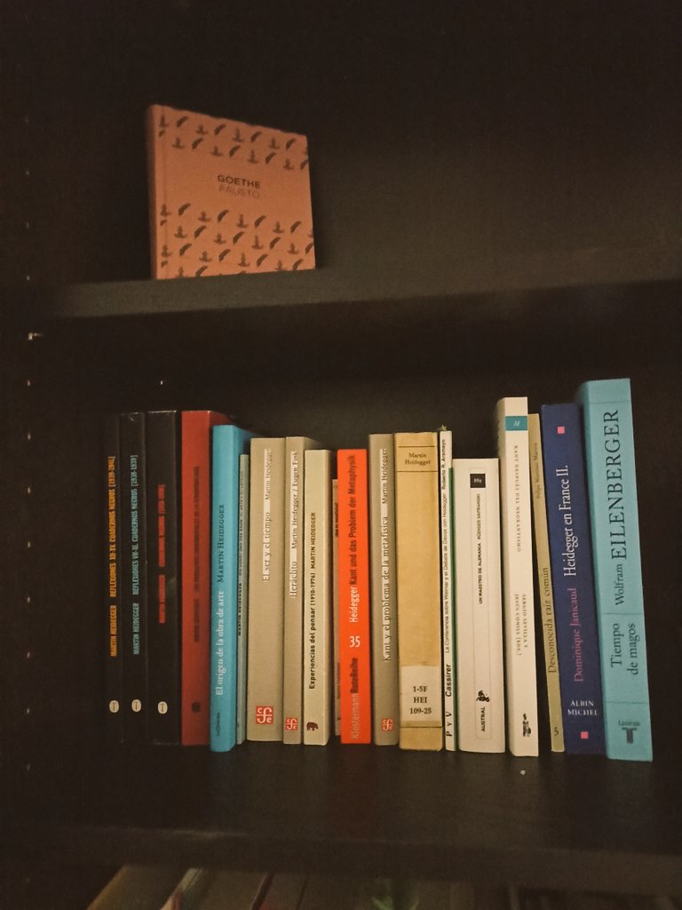doosedd's tweet photo. El rincón favorito de la casa 🖤 https://t.co/5wJpfMjTHO
