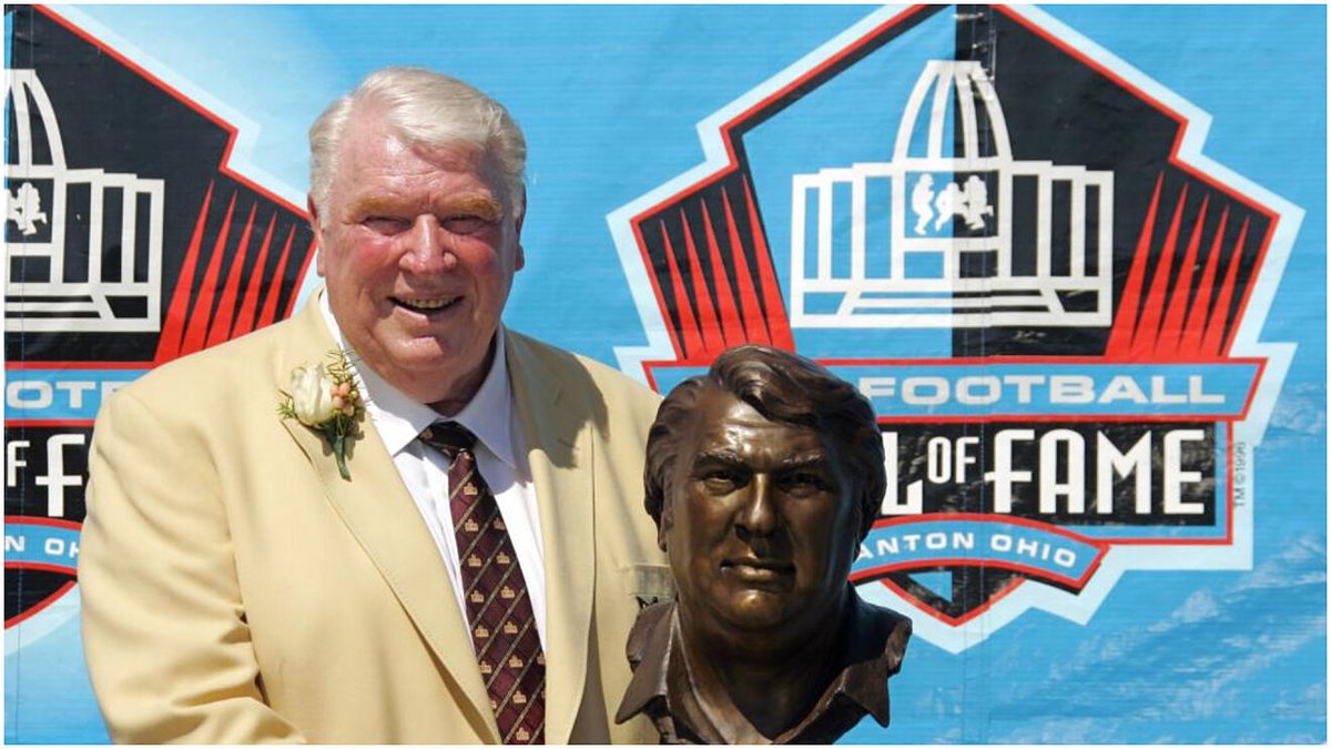 TuInforma_MX's tweet photo. #Notipil | Tristes noticias para los fanáticos del fútbol americano, falleció la leyenda John Madden a sus 85 años. Madden fue miembro del salón de la fama desde 2006 por su década como entrenador de los Raiders de Oakland. 
#JohnMadden #TuInforma https://t.co/sUl6D4BjeX