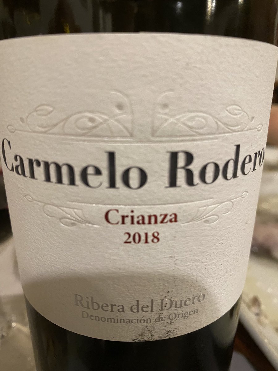 inigo_odriozola's tweet photo. No sois hombres, ni mujeres, ni @, si no habéis probado este vino… #carmelorodero #riberadelduero #vino https://t.co/gIYJ8Ex95c