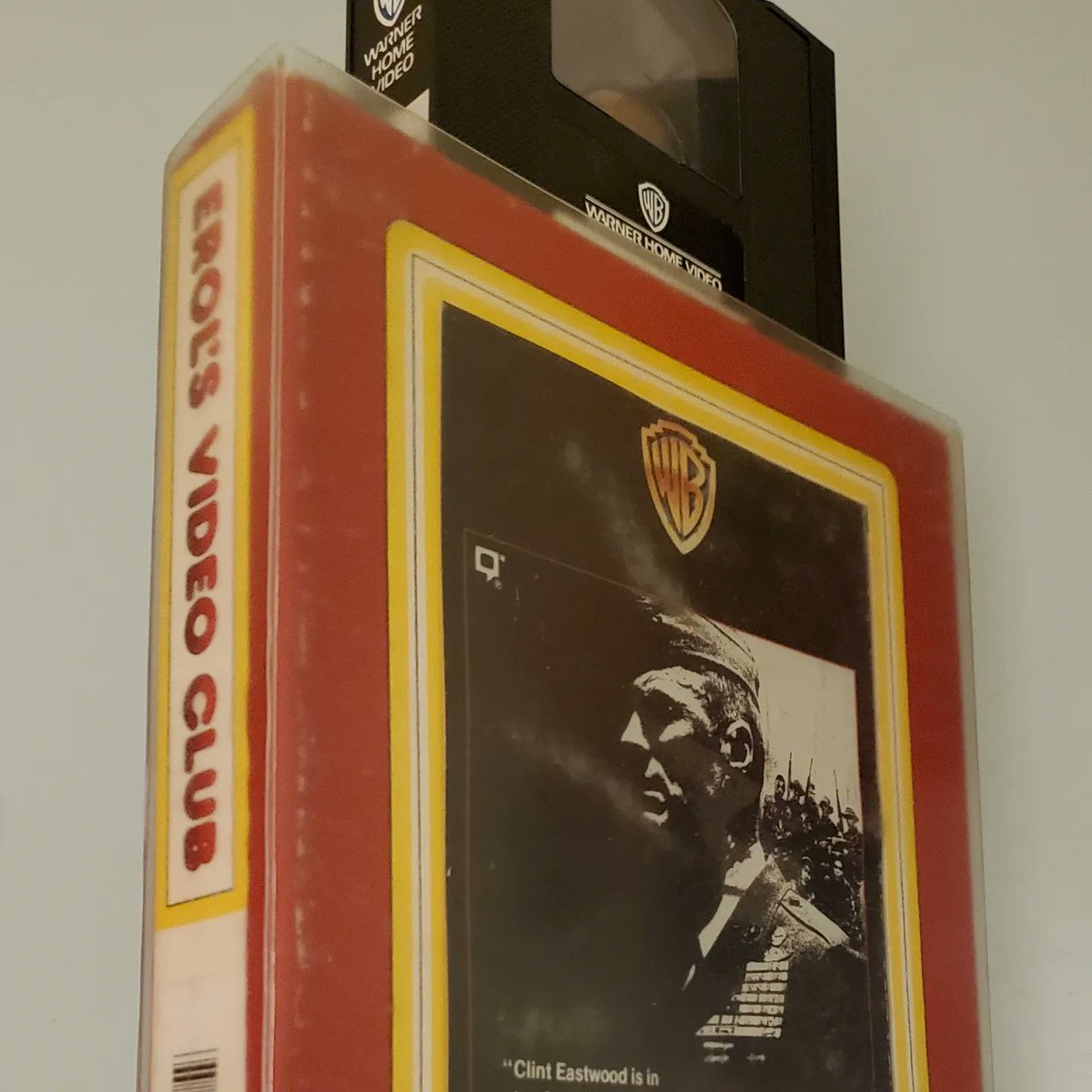 trnsocial's tweet photo. A recent #thriftstore haul scored an #Erols #VHS tape of #HeartbreakRidge. The case is pretty unique cut box that is wide with foam inserts on both sides to protect the tape that slides in from the top.
#vhstapes #vhstape #vhscollector #erolsvideoclub #erolsvideo #80s #1980s https://t.co/eTdwv2VaBo