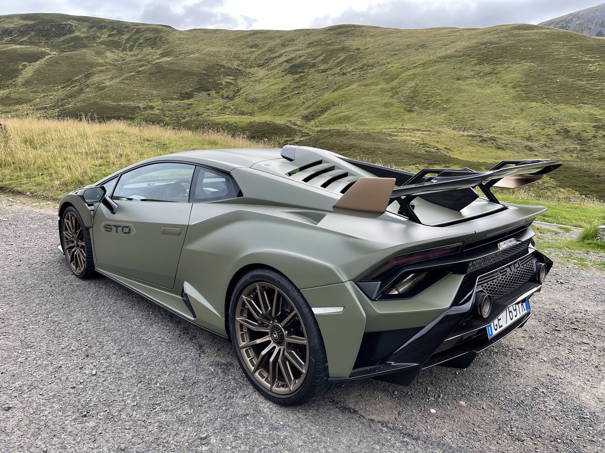 perfectionvalet's tweet image. Undoubtedly the best driving I did this year was with Evo Magazine on Car of the Year. I left my bucket and mitt behind and headed up to the Highlands with the team. Such a memorable time and what a privilege to be involved. #pv2021