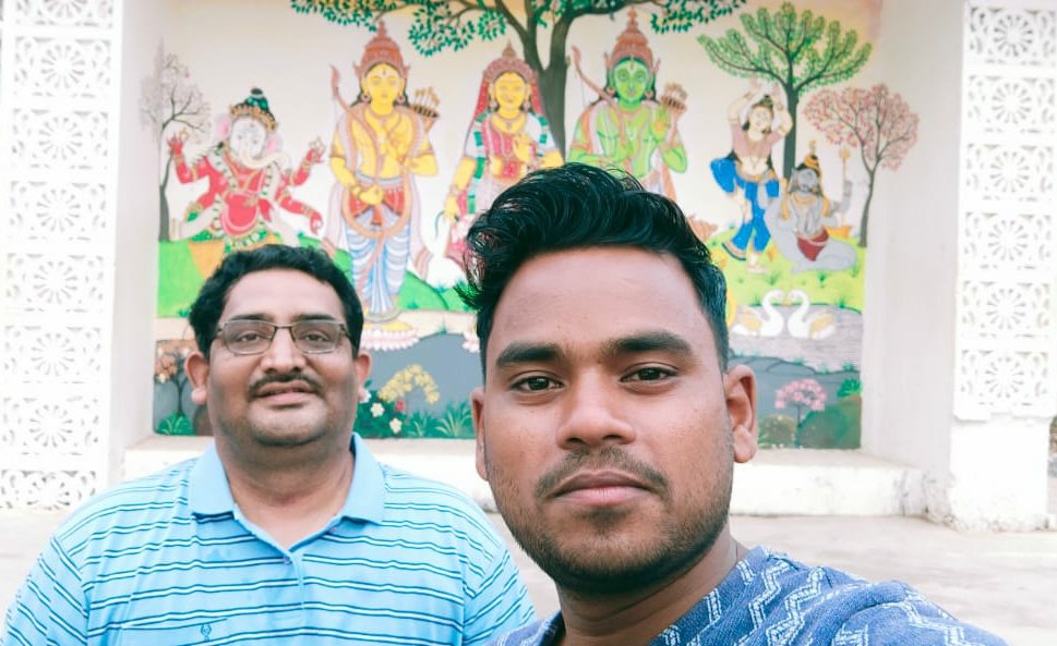 sharatnag's tweet photo. Visited today Konark, Chandrabagha beach and finally the heritage village #Raghurajpur. If you are a art lover and like #Pattachitra painting then this is a must visit place. Happy to have met @ISachikant and eagerly waiting for the second painting that he is doing for me. https://t.co/WXIbOcqbBt