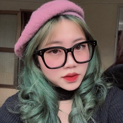 linhxinh2002's tweet photo. #ẢnhHồsơMới https://t.co/PtySe4NjEn