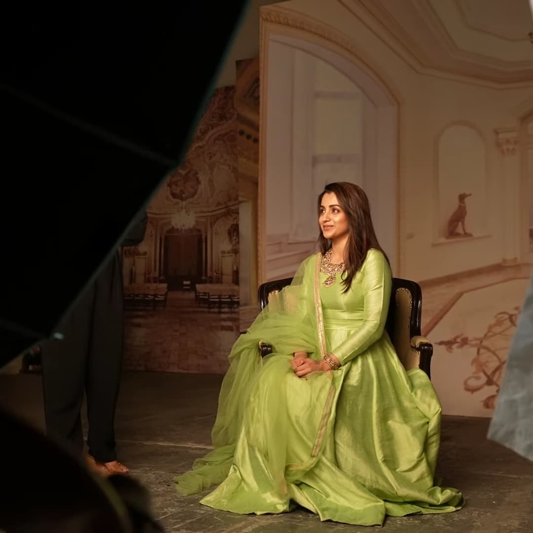 FHyK3iaXwAYY75f?format=jpg&name=medium