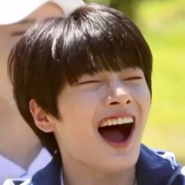 I3ShitenHz's tweet photo. ก้อนหนมปังเด่ก 🥺 https://t.co/muXMTSHkUG
