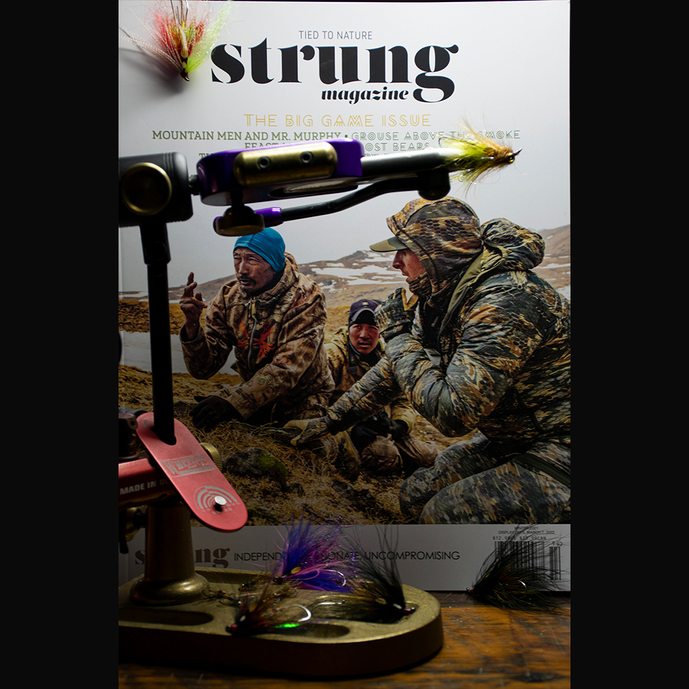 Tying Flies and reading 
Strung Magazine
#tiedtonature Journal of the Outdoors 
:
#flyfishing #gundogs #flytying #regalvises #ahrexhooks #whitingfarms #birdhunting #speyflies #eukanubasportingdog 
#pheasanthunting  strungmag.com  @strungmag