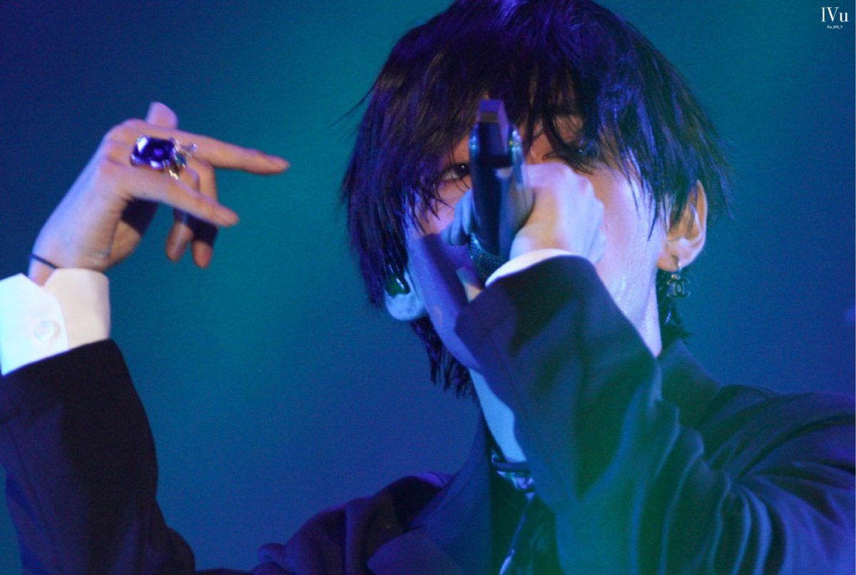러브유 lVu tweet media