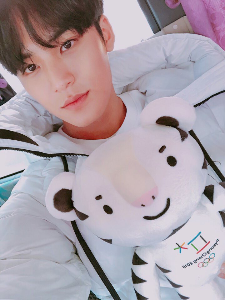 timeto_MINGYU's tweet photo. 171230 세븐틴 트위터

#세븐틴  #민규 #SEVENTEEN  #MINGYU #ミンギュ https://t.co/lQeqUDoWt3