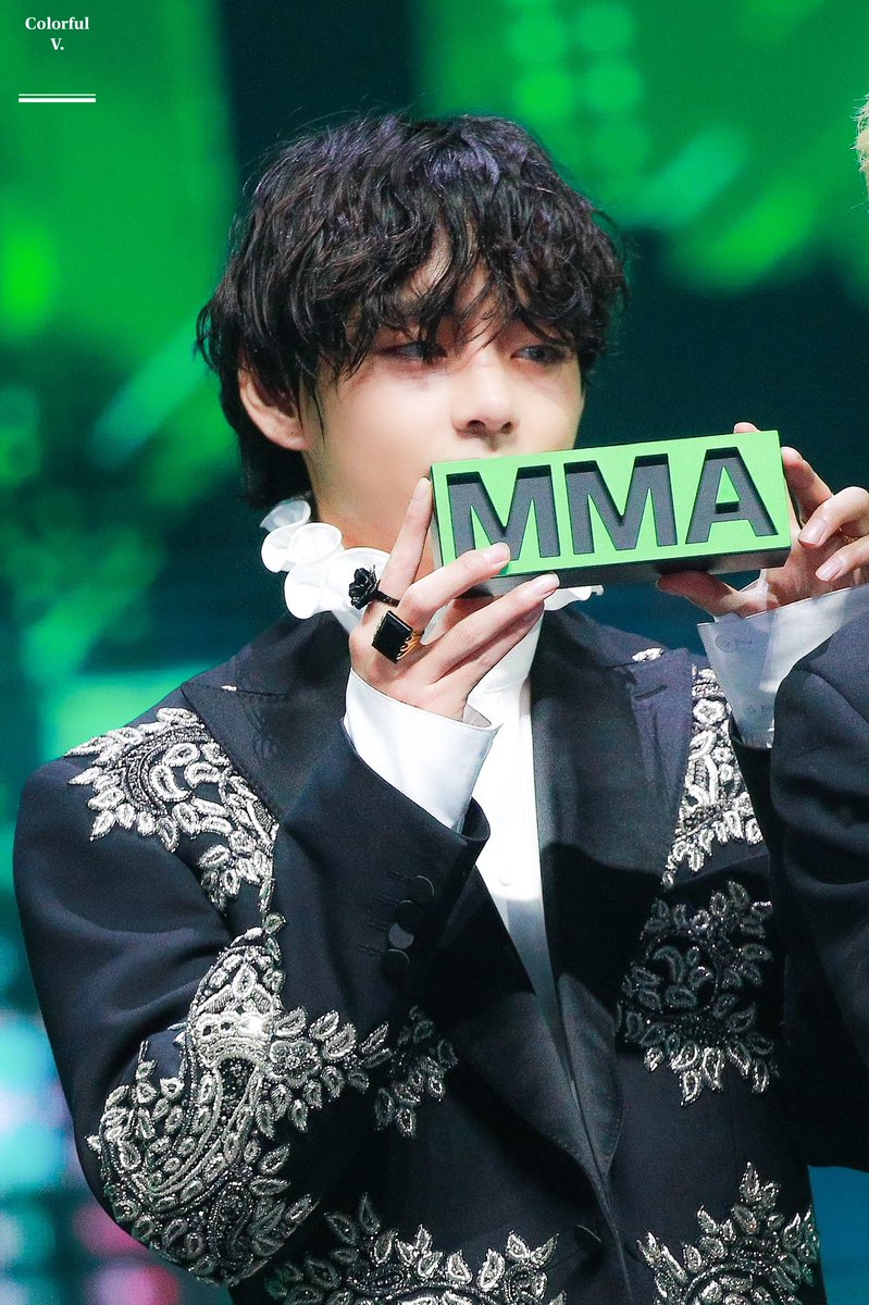 Colorful__V's tweet photo. 2021.12.30

사랑하는 우리 태형아 
생일 축하합니다💜

#뷔생일ㅊㅋ #HAPPYVDAY #HappyTaehyungDay #방탄소년단 #BTS #뷔 #태형 #Taehyung #テテ #金泰亨 https://t.co/j6Zmoipapc
