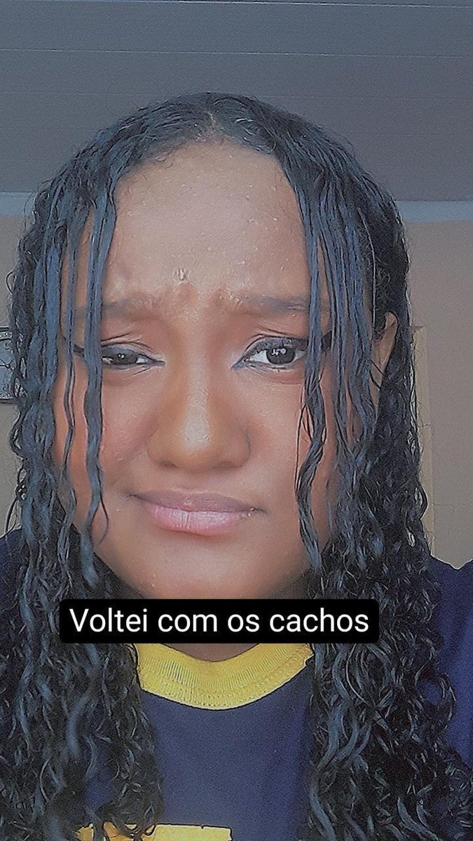 httpslariswys's tweet image. --- Setembro⚠️

Resolvi aprender um novo idioma, gamei em AWAE, e assistir a rua do medo