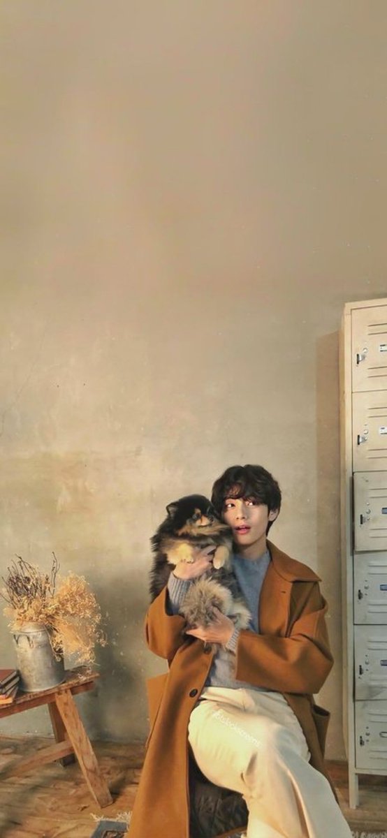 Moccasina0's tweet photo. As we all know, there is no lo_e without V 💜
Happy birthday and thank you for everything, Taehyung✨

#HAPPYVDAY
#HappyBirthdayTaehyung
#WinterMiracleV
#SoulSingerV
#SnowPrinceTaehyung
#SweetTaeTaeDay
#OurWarmGiftTaehyung
#MillionReasonsToLoveTae
#VOurGuidingLight https://t.co/IP8FQO5G5I