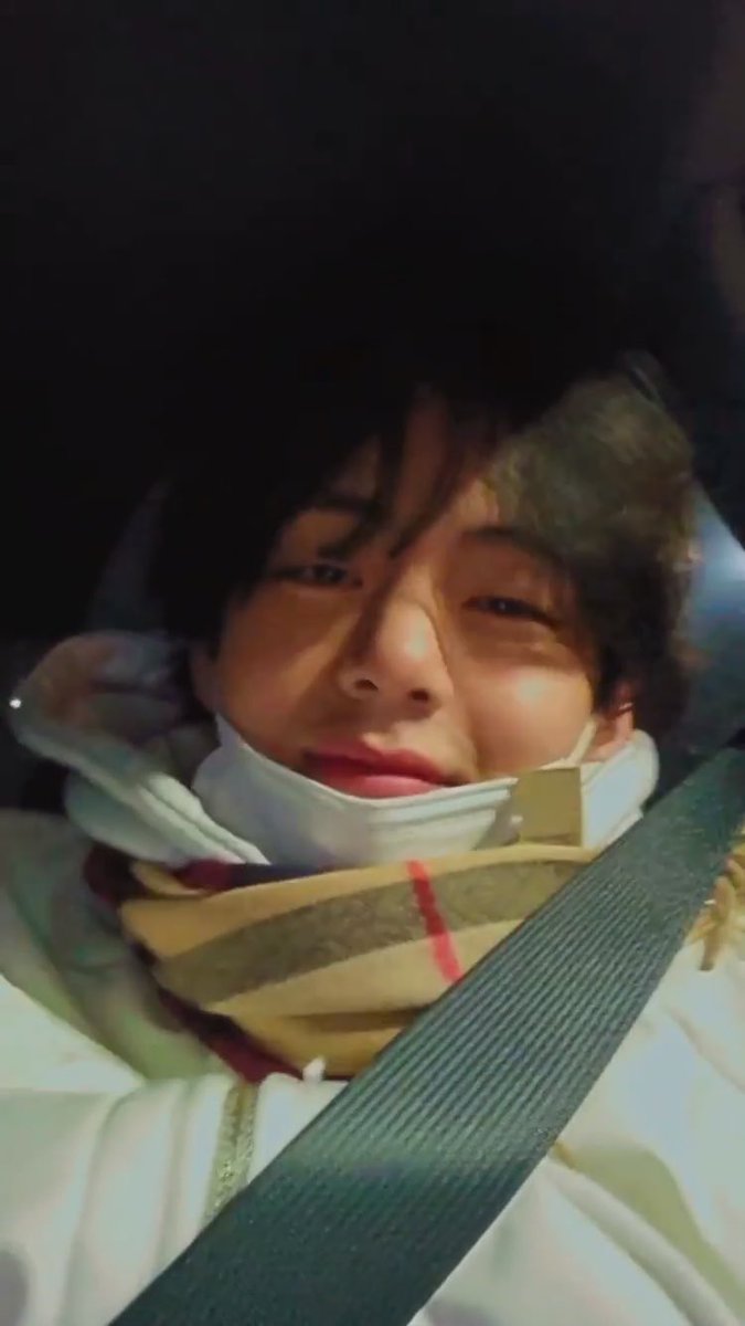 Purple_amii's tweet photo. 💜🐻
#HappyBirthdayTaehyung 
#HAPPYVDAY https://t.co/LV3Z793URF