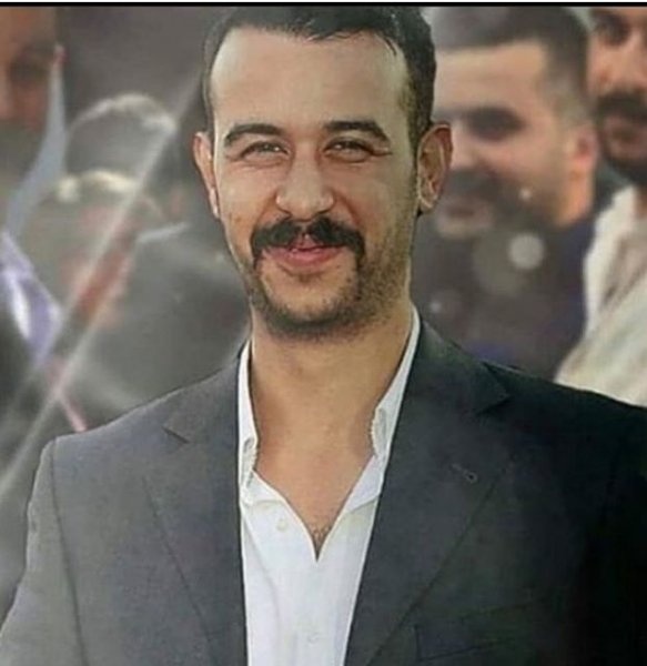 Tumyad4's tweet photo. Kahpe düzenin, yiğit evladıdır.!
Şehit Fırat Yılmaz Çakıroğlu 

Bu akşam evsiz kardeşlerimize verilecek yemekler aziz hatırası adınadır.

Rahmet olsun.

#EvvelceGidenlereSelamOlsun https://t.co/4KcGmgNfBb