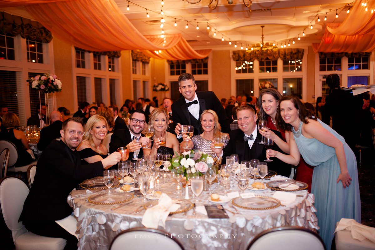 rmh_mnwi's tweet photo. REGISTER TODAY for the 19th Annual Hearts &amp; Diamonds Spectacular presented by Sterling State Bank!

Join the @RMHMN virtually at 7 p.m. on Saturday, Feb. 5, 2022, for an evening of hope, love, and joy!

Visit https://t.co/qDI4BVOQP1 for more info! (Let Me Capture You Photography) https://t.co/sKKgZs4U7B