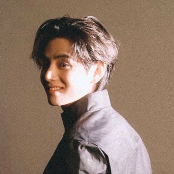 Radhakrishna537's tweet photo. #NewProfilePic #vday #HAPPYVDAY #KimTaehuyng #Blessings #birthday #WinterMiracleV https://t.co/kKkpfxYiSs