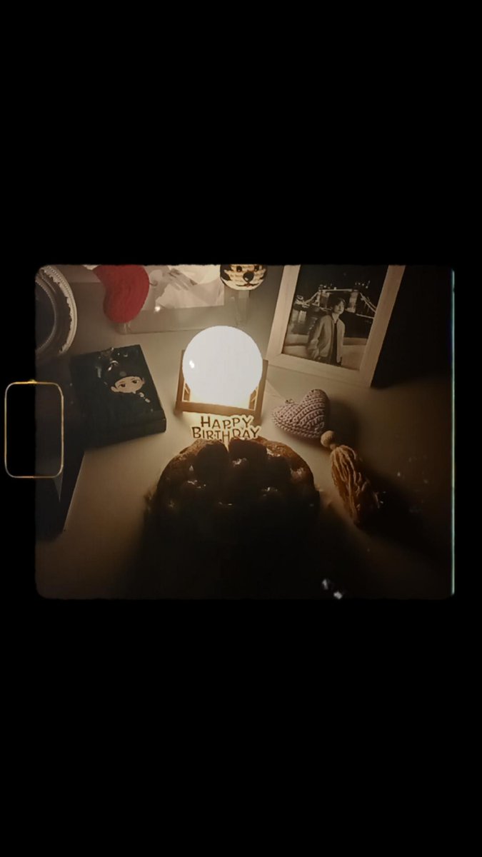 VioletKTtwt's tweet photo. 지국에서 우주에서 많이 사랑행...
생일축하행 탱탱 ..@thv💜
#Happywinterbearday https://t.co/xZ49dJzU6f