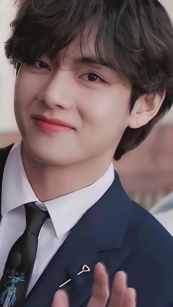 berryztae's tweet photo. Happy birthday my love 💜🐯#HappyBirthdayTaehyung #TAEHYUNGDAY #HappyTaehyungDay #Vwithlove #💜 #BTSV @BTS_twt https://t.co/SNmL2q1IKk