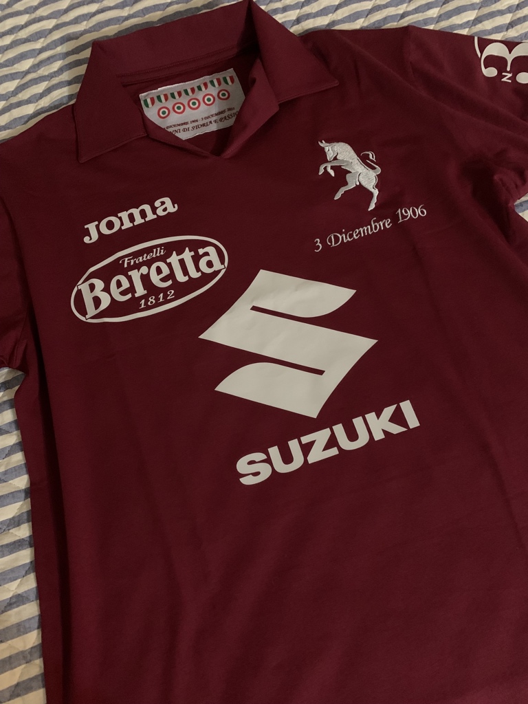 Loscoindividuo's tweet photo. Ordinata ieri…ed è già arrivata!!! 🎉🎉🎉

@TorinoFC_1906 
@JomaItalia 
@GranataStore 

#Toro
#Toro115 https://t.co/OvVifnDYkQ