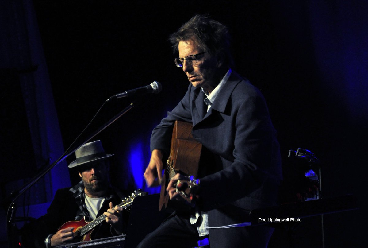 BlueFrogLive's tweet photo. Dreaming of more days of #livemusic ahead ๐ถ Here's a shot from our show with @ArtBergmann... Can't wait for more in the new year!
Check out our upcoming shows, & don't forget that you can watch from anywhere via our livestream: https://t.co/a03yVkD63X
#BlueFrogStudios https://t.co/HCDbPs3LnG