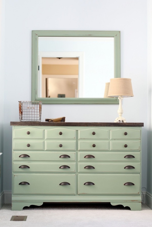 RealtorRenee01's tweet image. Are you looking for a new look for an old dresser? Here are some #DIYdesigns that can help you. #doityourself  cpix.me/a/136023757