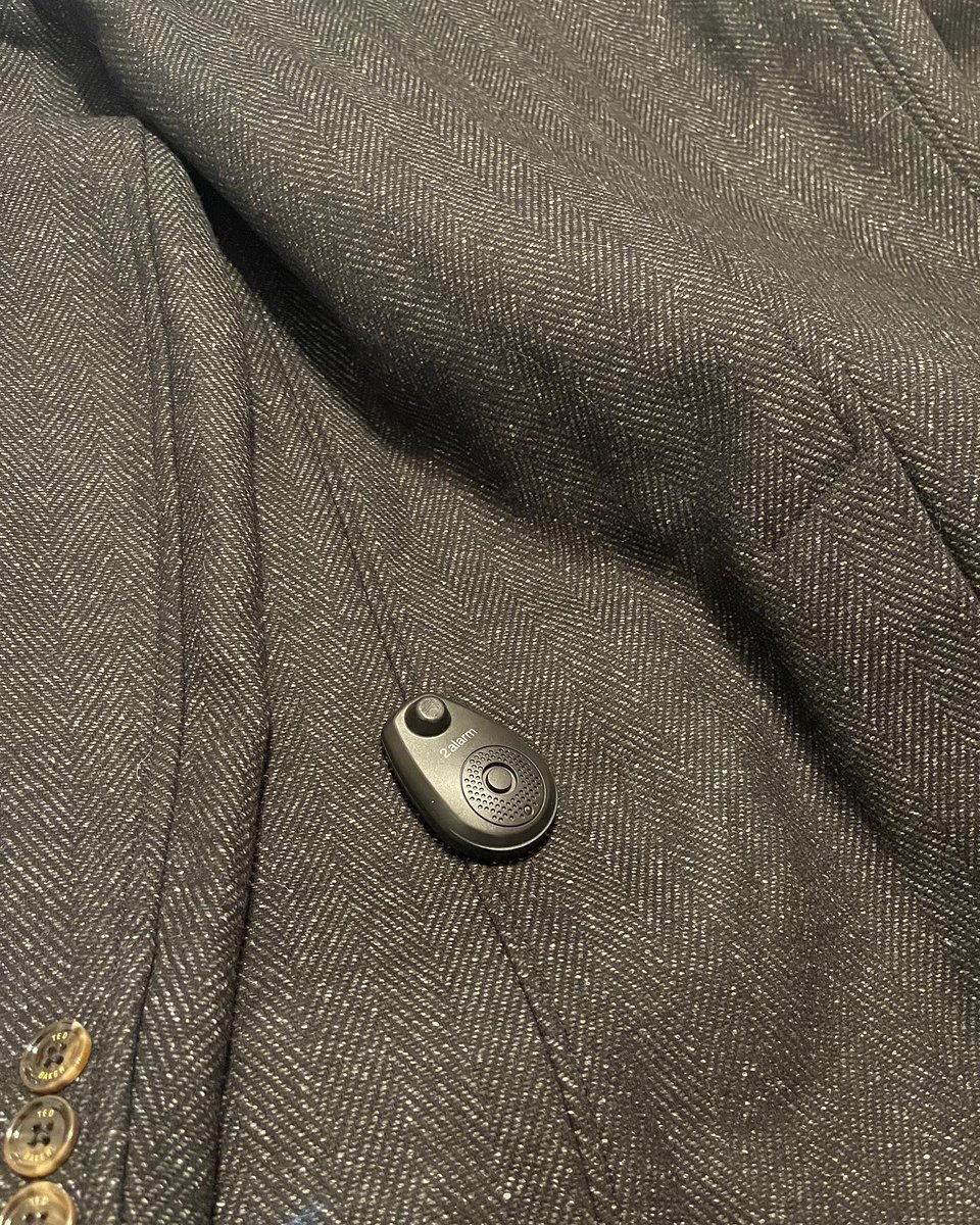 JesseJFelice's tweet photo. Dear @Nordstrom / @nordstromrack Me wife purchased a coat for me online, the security tag is still on it, they’re out of my size, and the nearest Nordstrom is 2 hours away. We’d like a partial refund for the inconvenience of a four hour round trip to have it removed. #nordstrom https://t.co/sPvANZz7Ww
