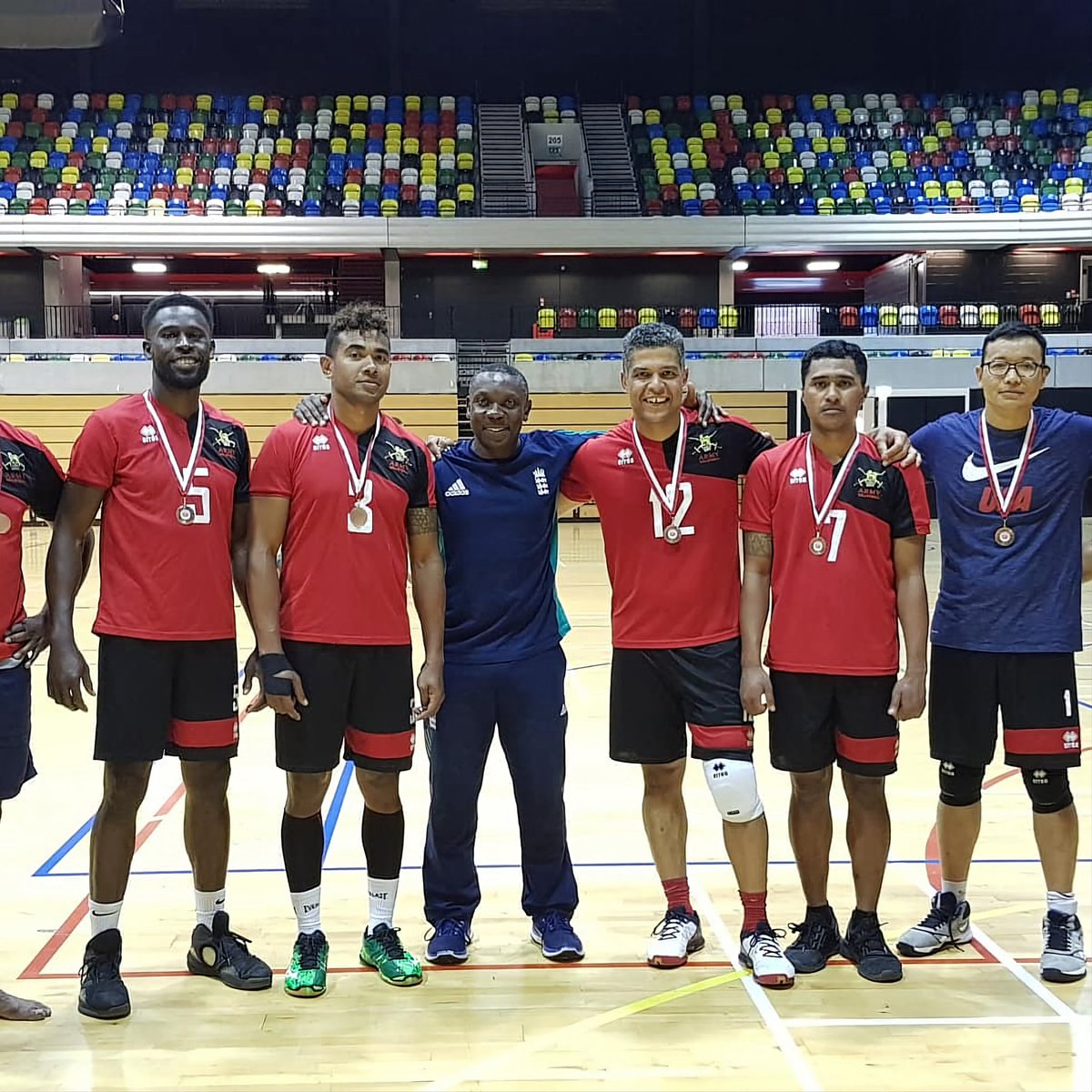 BritishArmyMen1's tweet photo. "Volleyball is one of the most interactive games going.

It is a game of intuition, imagination, improvisation — but most of all, of reciprocity.

Of teamwork.

There is no way to freelance in volleyball."

– Marv Dunphy
@ArmySportASCB @BritishArmy https://t.co/UGnIVYmtVw