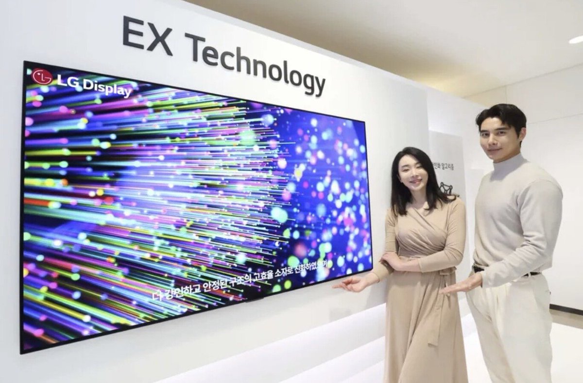 jmatuk's tweet photo. Llegan las pantallas #OLEDEX de la mano de @LG, las cuales son un 30% más brillantes que las OLED tradicionales y permiten mejorar la precisión de imagen con más detalles y colores, así como tener marcos más reducidos. Hasta el momento no hay fecha de lanzamiento al mercado. https://t.co/zQu0SJVd9Z