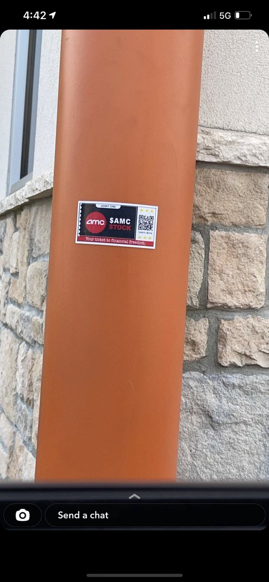 gmebtcwillmoon's tweet photo. Doing my part🦍🔥 placed at the busiest drive thru in my area non stop traffic. #amc #AMCAPES #amcshortsqueeze #AMCSqueeze @KatStryker111 #whataburger https://t.co/UjvhDrcN2h