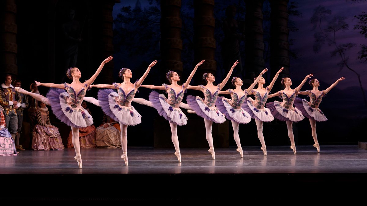 😍 Not long to go until we stream <a href="/TheRoyalBallet/">The Royal Ballet</a>'s The Sleeping Beauty via our website (this Friday)

Petipa's classic ballet enters an enchanted world of princesses, fairy godmothers and magical spells ✨

Don't miss out: stream.roh.org.uk/packages/the-s…

#OurHouseToYourHouse