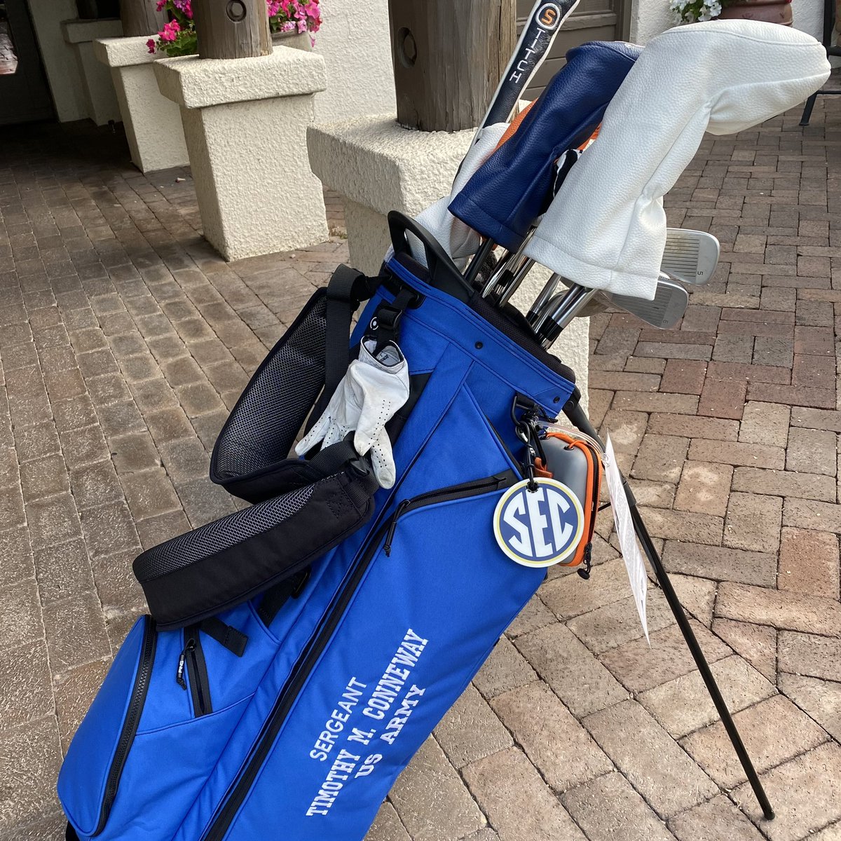 It’s an honor to have our own Mychael O’Berry represent Auburn this week in  the Patriot All-America. 🇺🇸⛳️

O’Berry is part of the first Women’s Division in the history of the event. She will carry a bag with the name a fallen or injured military member on it.

#WarEagle