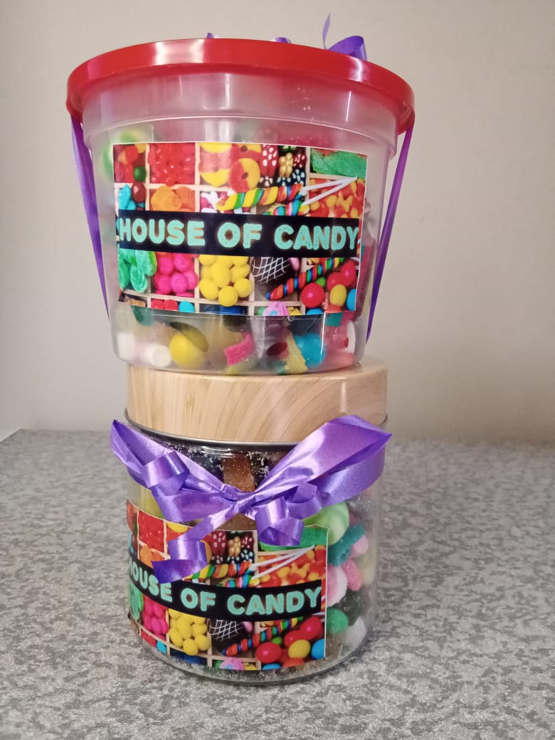 houseofcandy48's tweet photo. As Delicious As A BIG BANG😋
order yours now you won't regret 😉
IG: houseofcandy48 
#connection 
#Makhadzi
#NoCurFewOnNewYearsEve
#Mampintsha https://t.co/ruTcJqbuiE