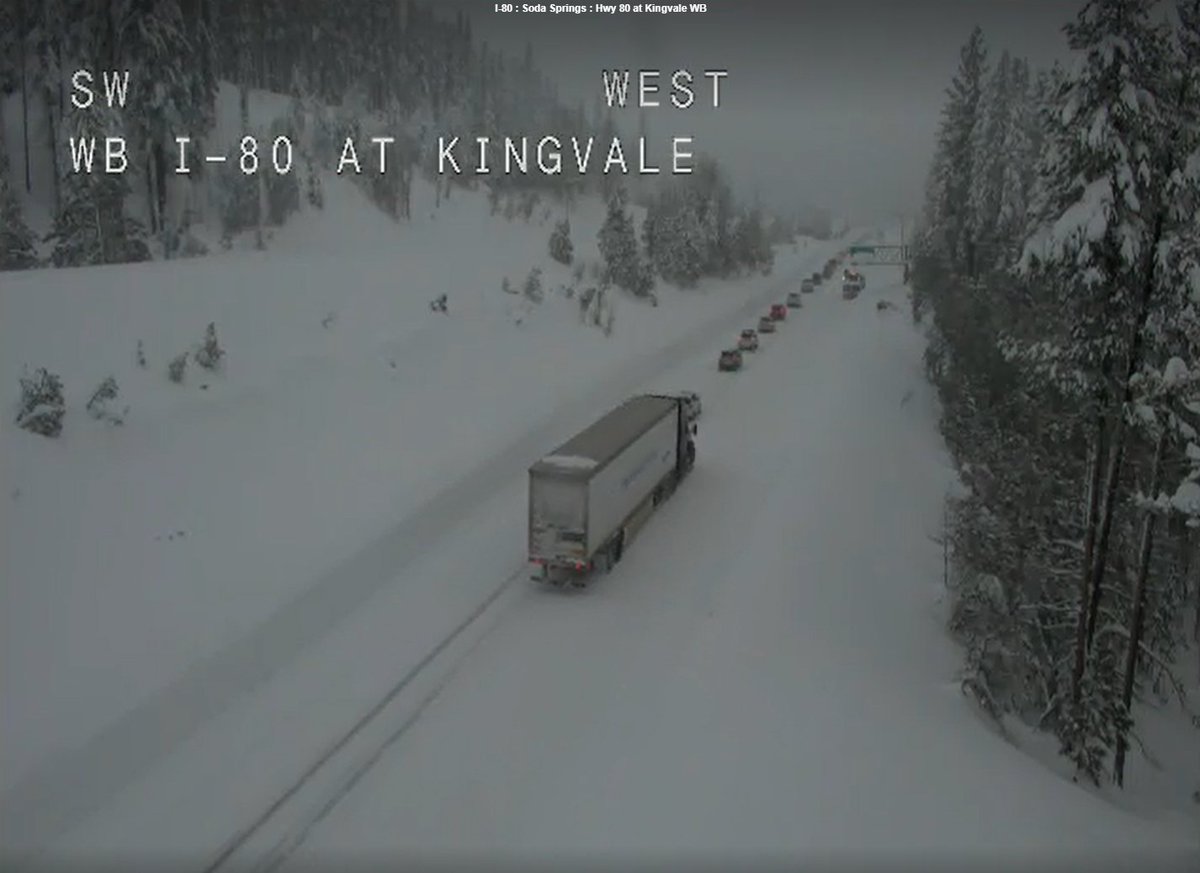 Don't get stuck!🥶Caltrans working around the clock to keep US-50, I-80 &amp; other state highways open. ONLY ESSENTIAL TRAVEL. Motorists experiencing delays on US-50 &amp; I-80 due to traffic congestion, which is slowing down our crews from plowing the highways. PLEASE AVOID TRAVELING!