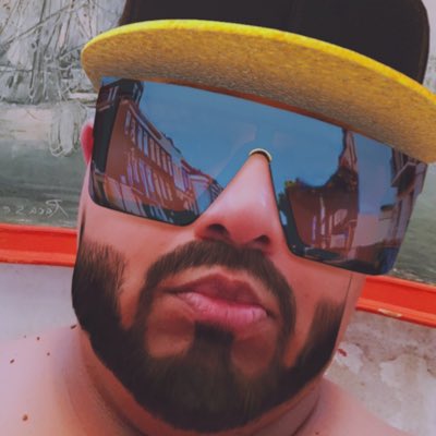 thursty2011's tweet image. #NewProfilePic