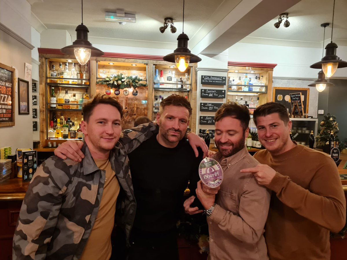 When The <a href="/GresleyRovers/">Gresley Rovers</a> Old Boys Raise A Toast To The <a href="/theesheriff/">Michael Nottingham</a> ❤️