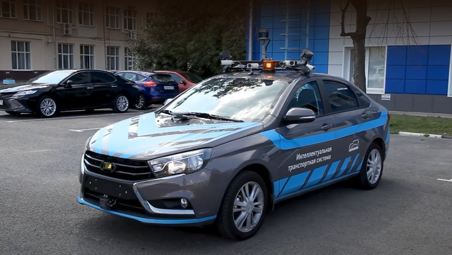 alxr_gol's tweet image. В России появилась первая беспилотная Lada Vesta. Как тебе такое, Илон Маск?