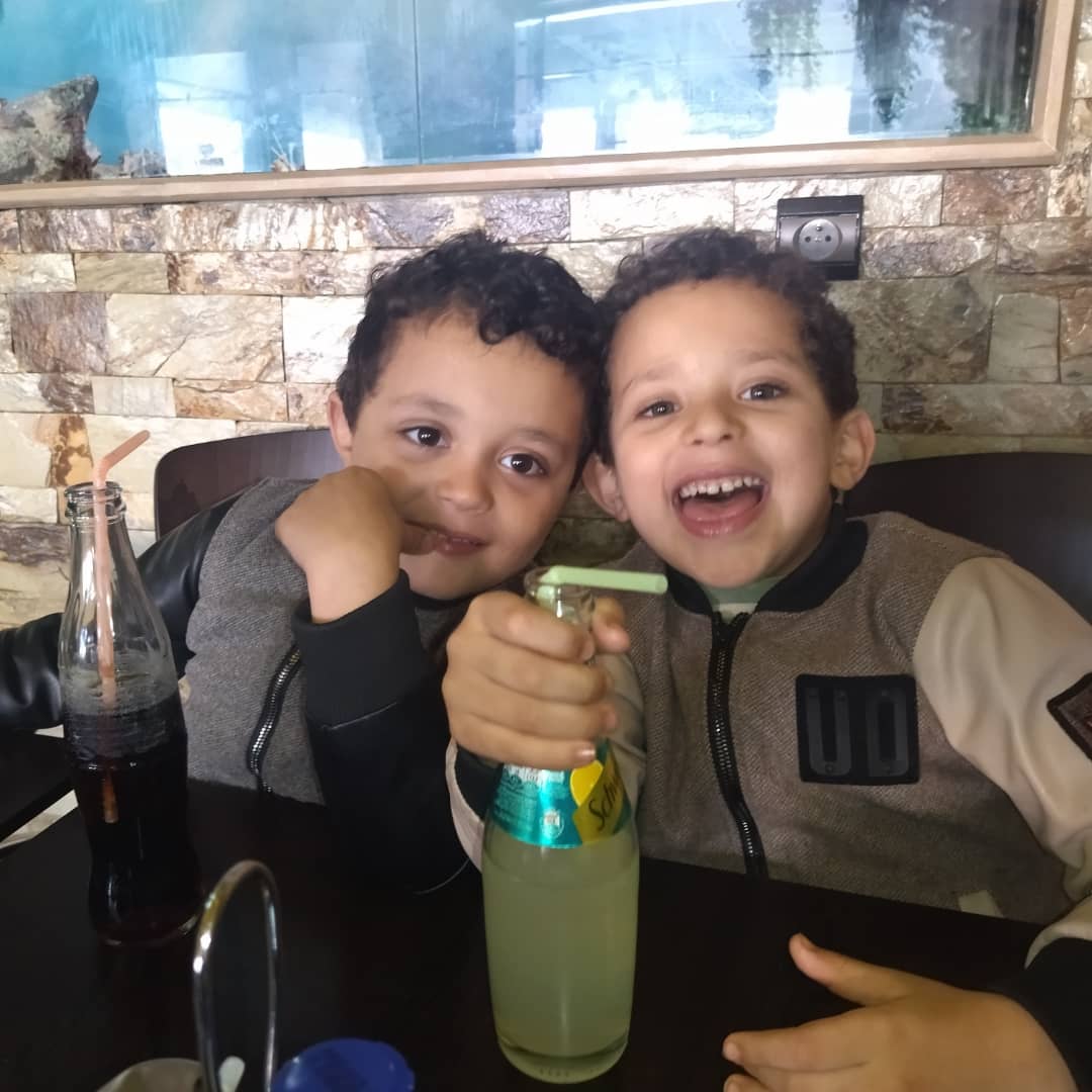 kandilmouradcar's tweet photo. #GoodEvening 😘❤
With #Ragheb #Nizar #Wadii ♥♥♥
God bless them 🙏🙏🙏
🎉All my best wishes and prosperity to my dear children, my friends, and to my family, on the occasion of the new year 2022🎉
🎊🎊🎊🎉🎉🎉🎈🎈🎈 https://t.co/ZhrLIkqSmi