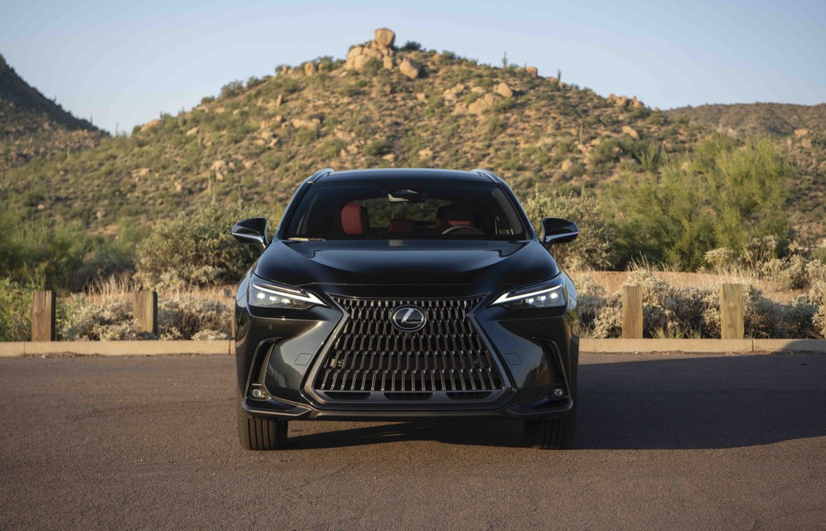 Lexus Woodland Hills tweet media