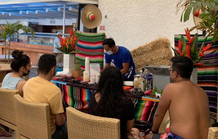 SunsetCancun's tweet image. Learn how to prepare the best drinks for 2022!
#SunsetWorldIsBack