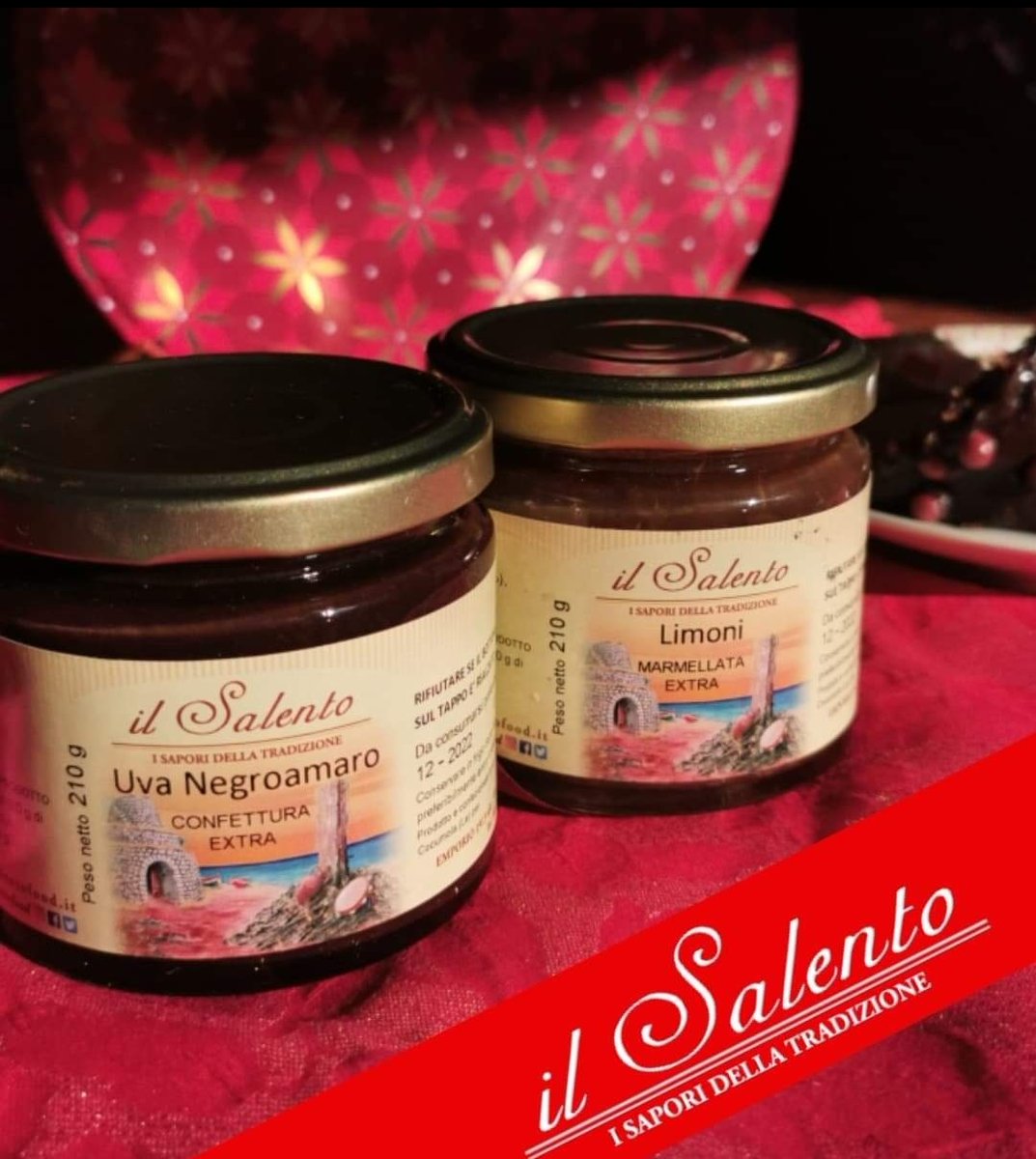 ilsalentofood's tweet photo. 🎅 Preparate delle ottime colazioni natalizie 🎄 con i nostri prodotti: confettura extra di uva Negroamaro 🍇 e marmellata extra di limoni 🍋. Prodotti genuini da regalare anche per un graditissimo cesto natalizio⛄: vai sul nostro shop on-line 🛒 https://t.co/qLzoZYnhiL 🛒 https://t.co/3Vui4notyd
