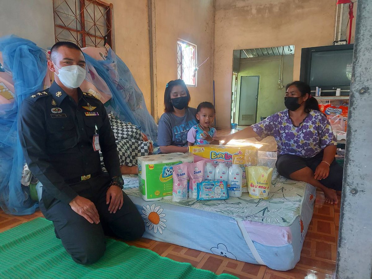 PRMD29's tweet image. “รับขวัญ บุตรชาย น้องทหารใหม่”