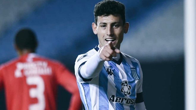 #Colón Tomás Chancalay seguirá en #Racing . La Comisión Directiva de la "Academia" decidió hacer uso de la opción de compra.