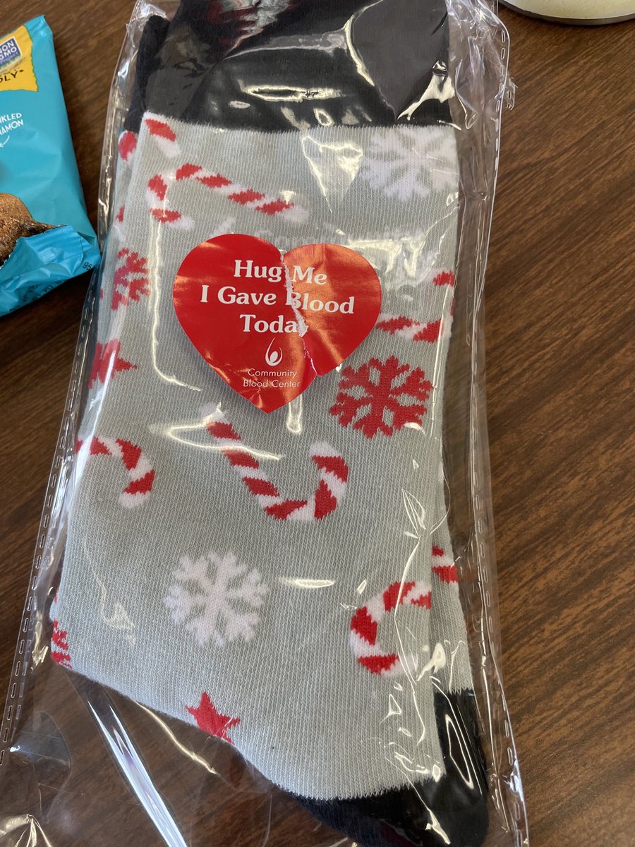setzenhouser's tweet photo. Or, if Oreos aren’t your thing, do it for the holiday socks!! #cbckc #savealife https://t.co/hXf1R89zr8