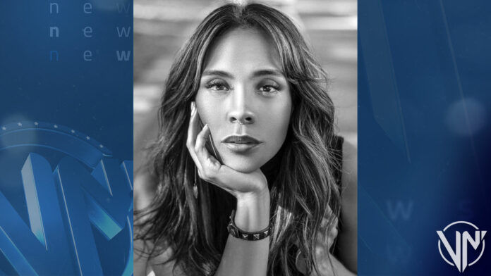 🔘Actriz Jeska Lee Ruiz denunció violencia de género del cantante “Sibilino”

#SomosPatriaDeAmor
#FreeAlexSaab

<a href="/TarekWiliamSaab/">Tarek William Saab</a> venezuela-news.com/actriz-jeska-l… vía <a href="/Agencia_VN/">Agencia Venezuela News</a>